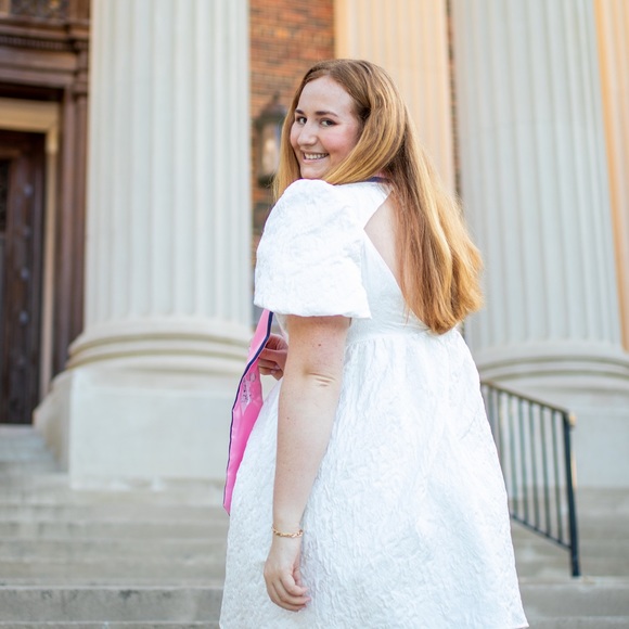 Meet your Posher, Piper - Picture 2 of 2